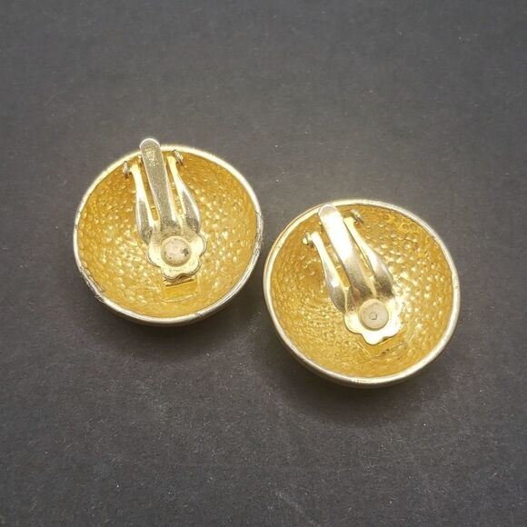 𝅺vintage costume jewelry clip on Earrings - Picture 5 of 5